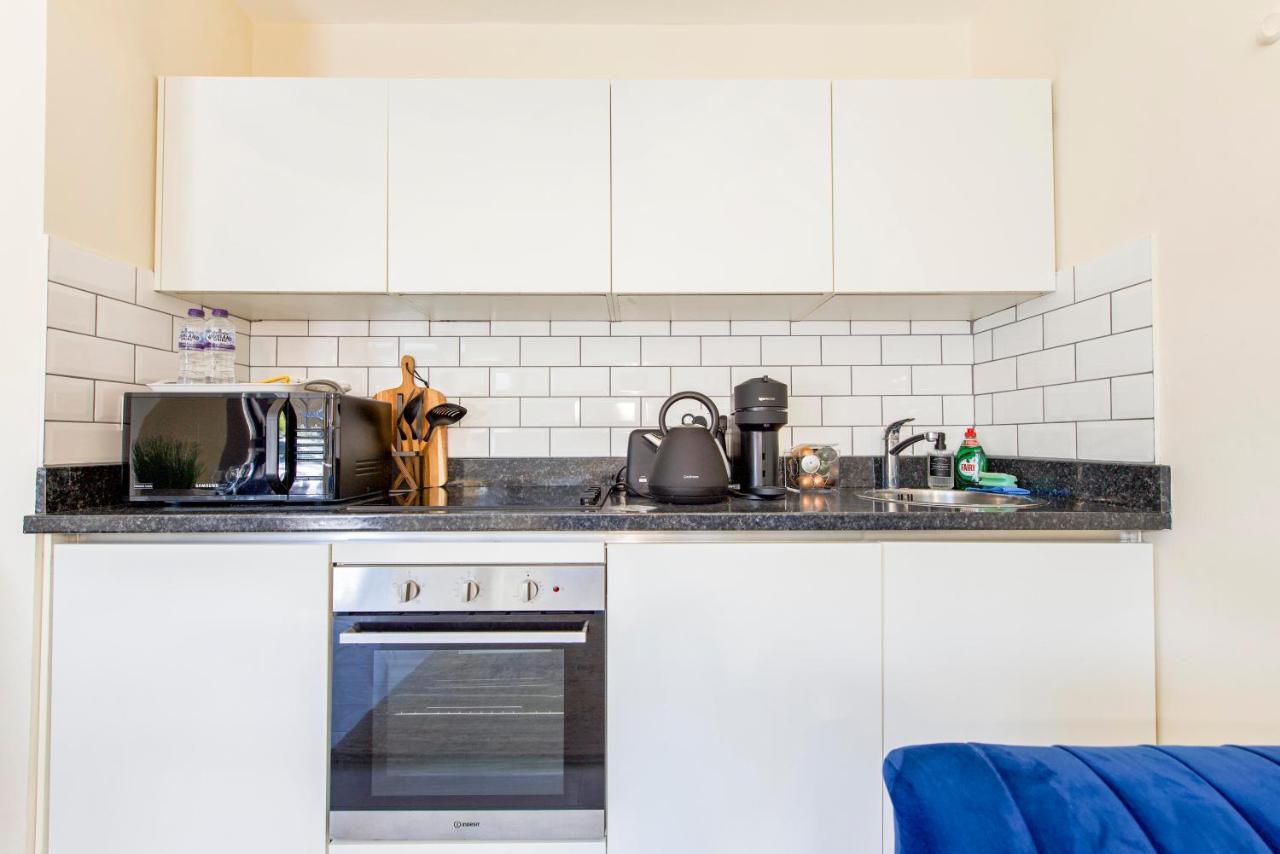Prime Luxury, Heathrow, Freeparking, Wifi, Netflix Apartment Yiewsley Luaran gambar